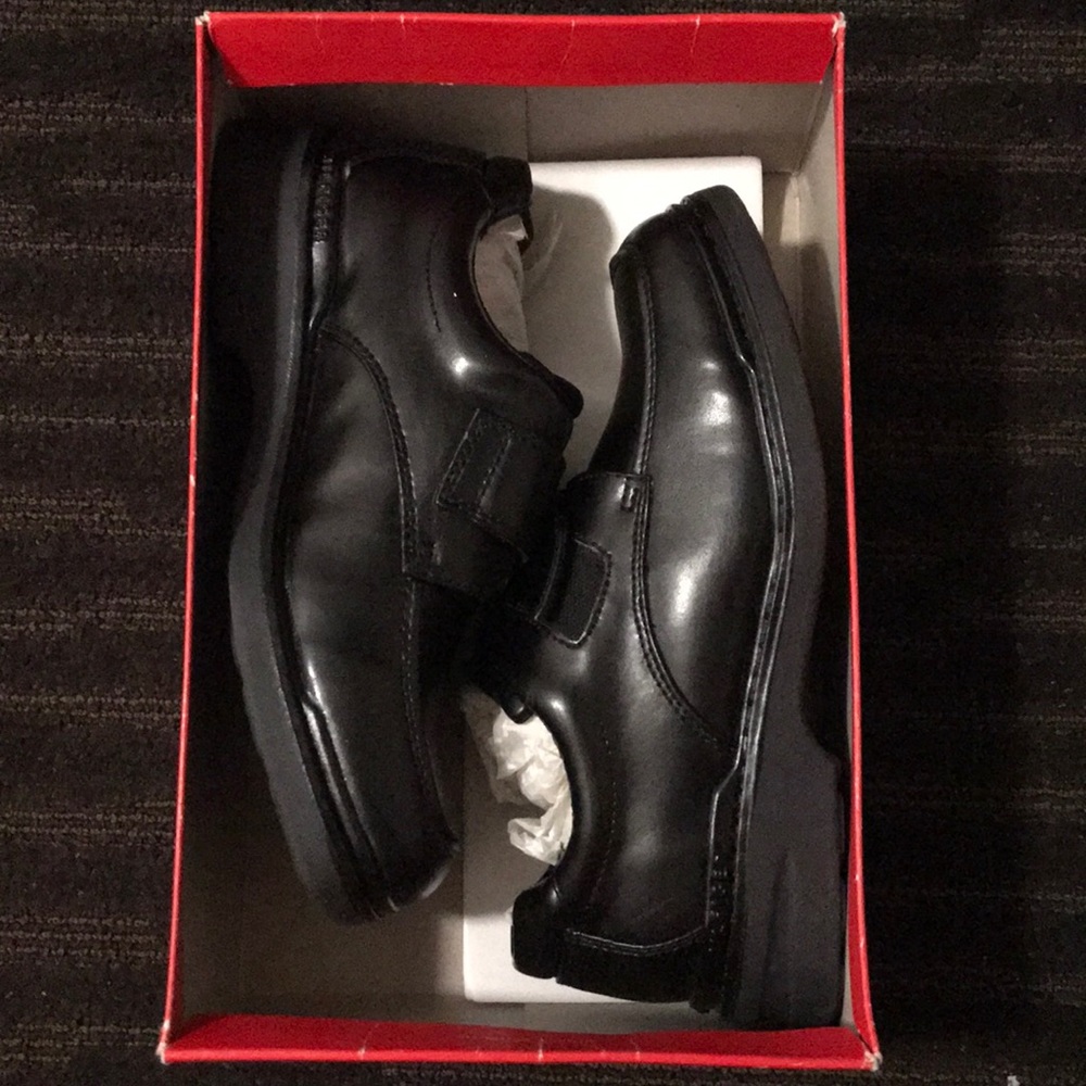BN!! Tommy Hilfiger Parker II Black Boys Shoes